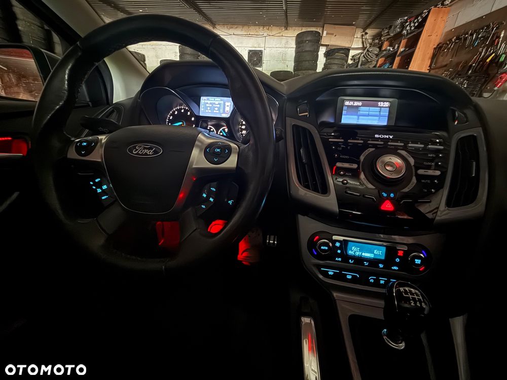 Ford Focus 1.6 EcoBoost Gold X (Edition Start) - 15