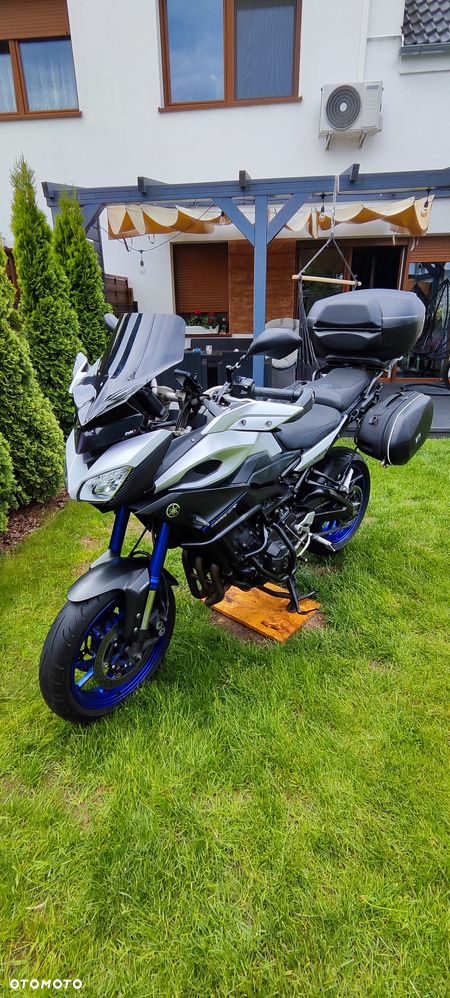 Yamaha MT - 2