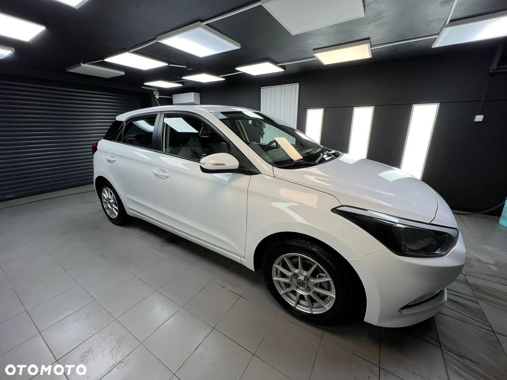 Hyundai i20 1.1 CRDi Comfort - 8