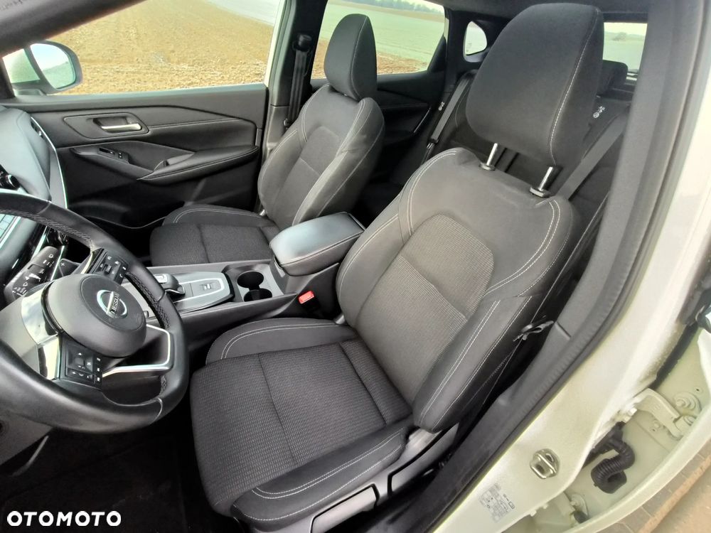 Nissan Qashqai - 12