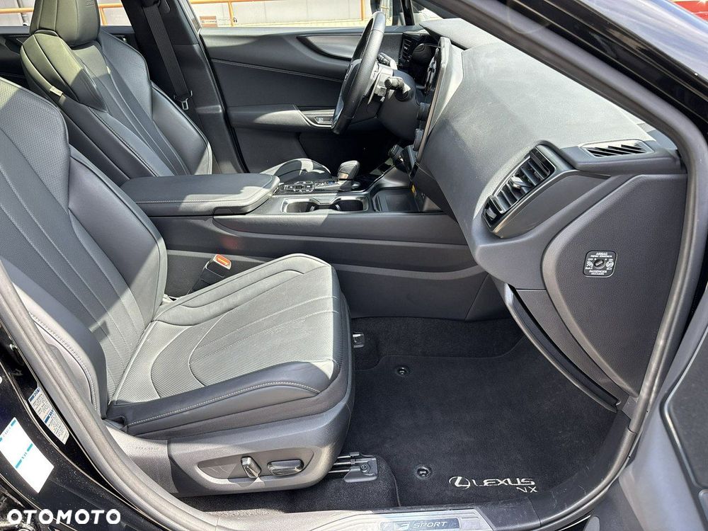 Lexus NX 350h F Sport AWD - 21