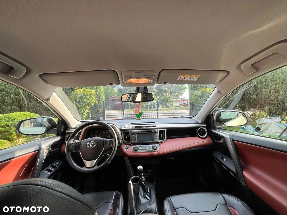 Toyota RAV4 2.0 D-4D Premium - 7