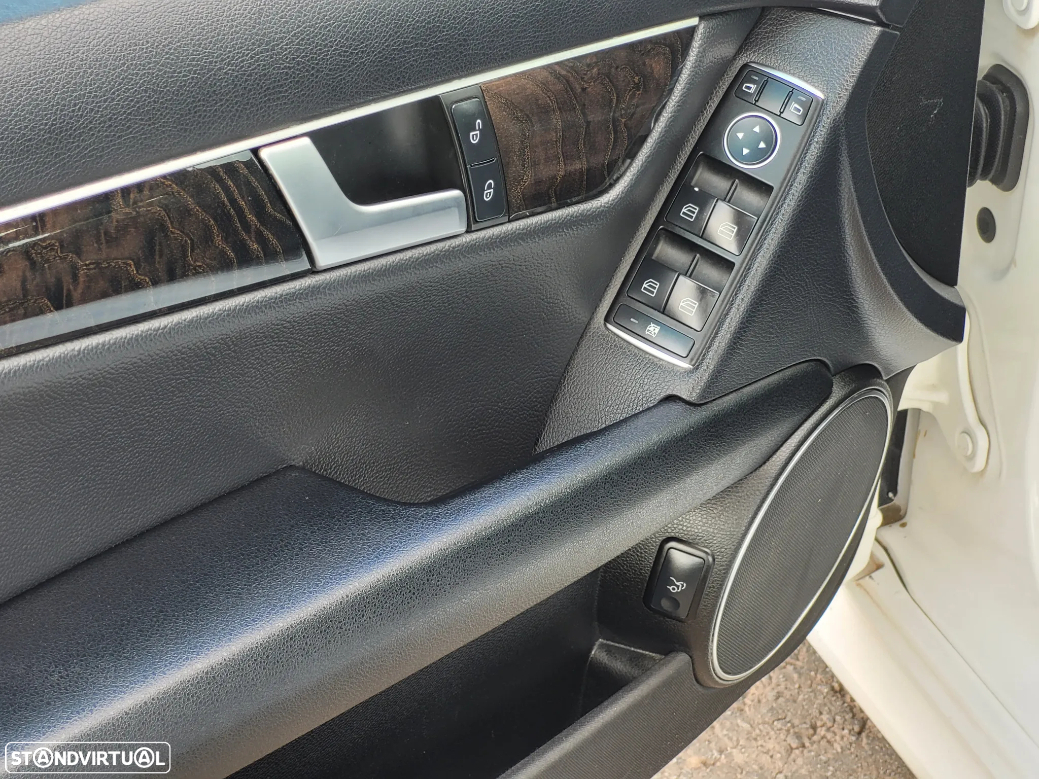 Mercedes-Benz C 200 CDI Avantgarde Edition - 23