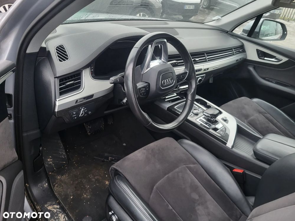 Audi Q7 - 26