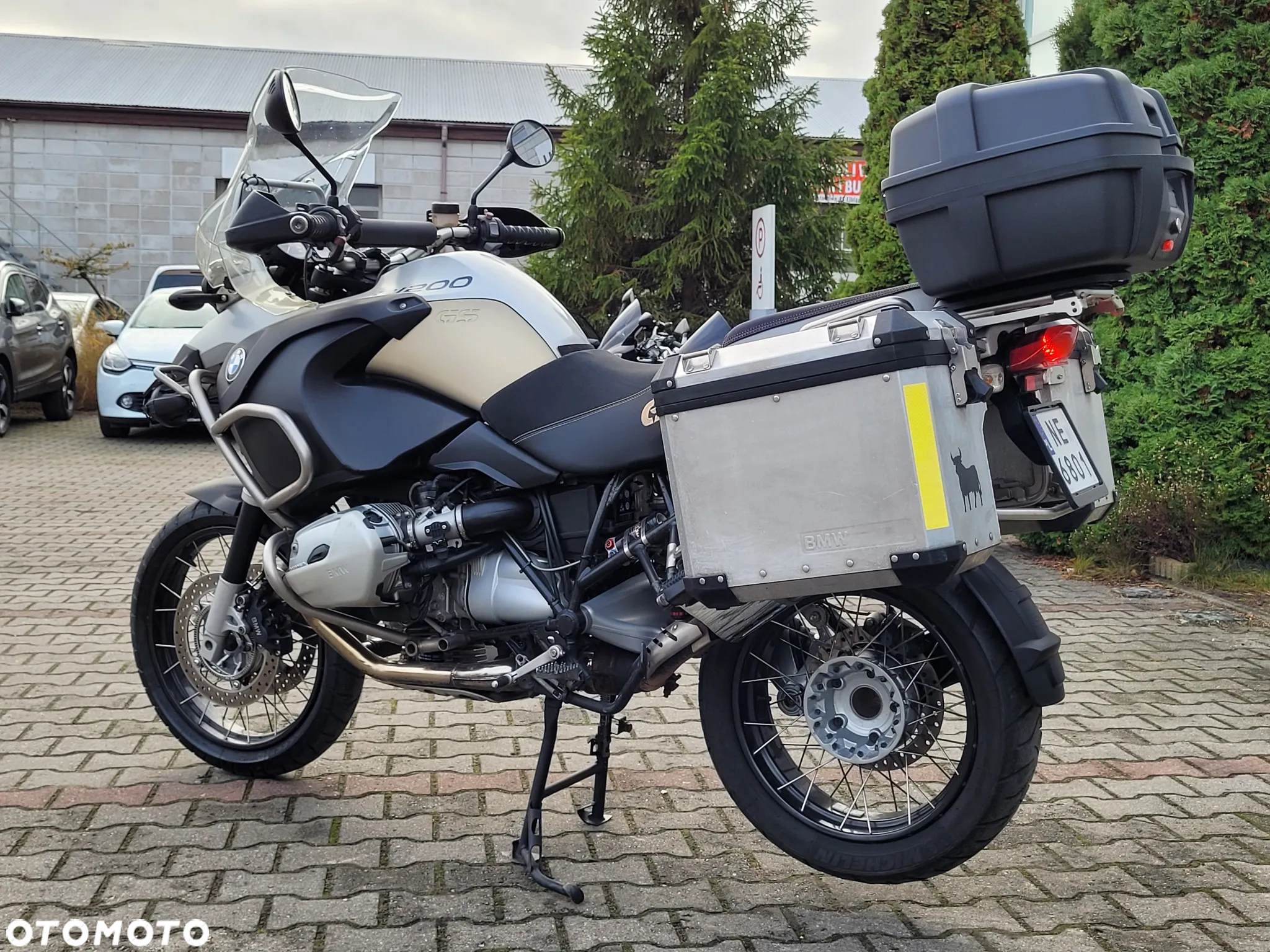 BMW R - 3