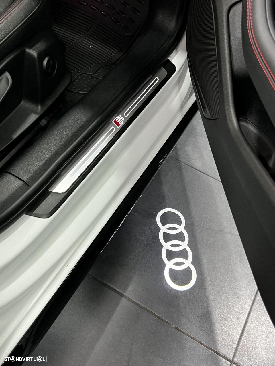 Audi A4 Avant 40 TDI S line S tronic - 16