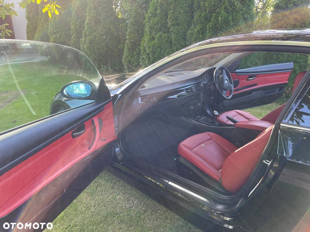 BMW Seria 3 325i - 5