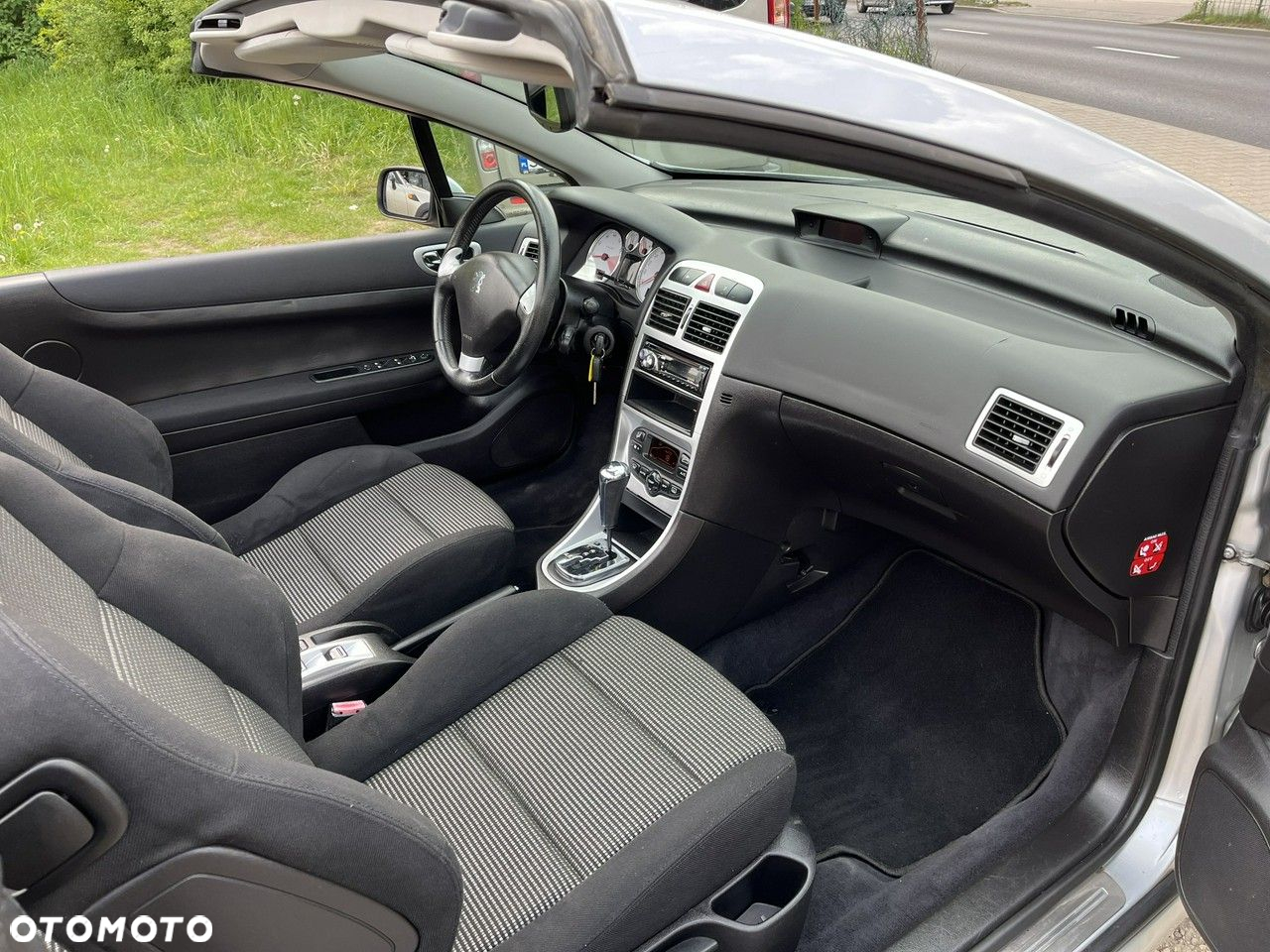 Peugeot 307 CC - 17