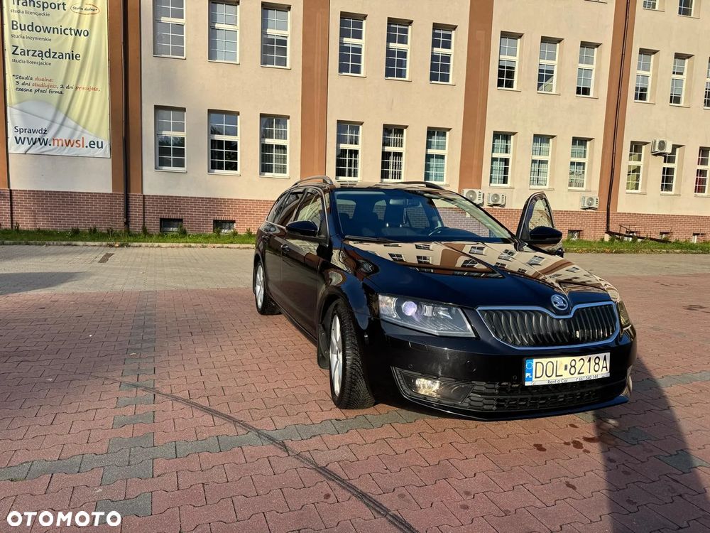 Skoda Octavia 1.6 TDI Ambition DSG - 5