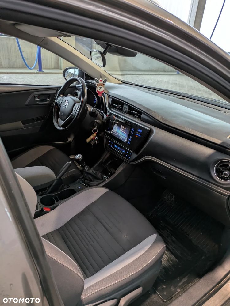 Toyota Auris 1.33 VVT-i Premium - 20