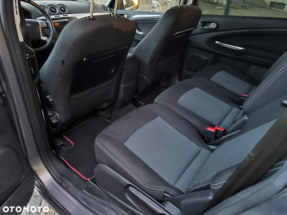 Ford S-Max 2.0 TDCi DPF Titanium - 6