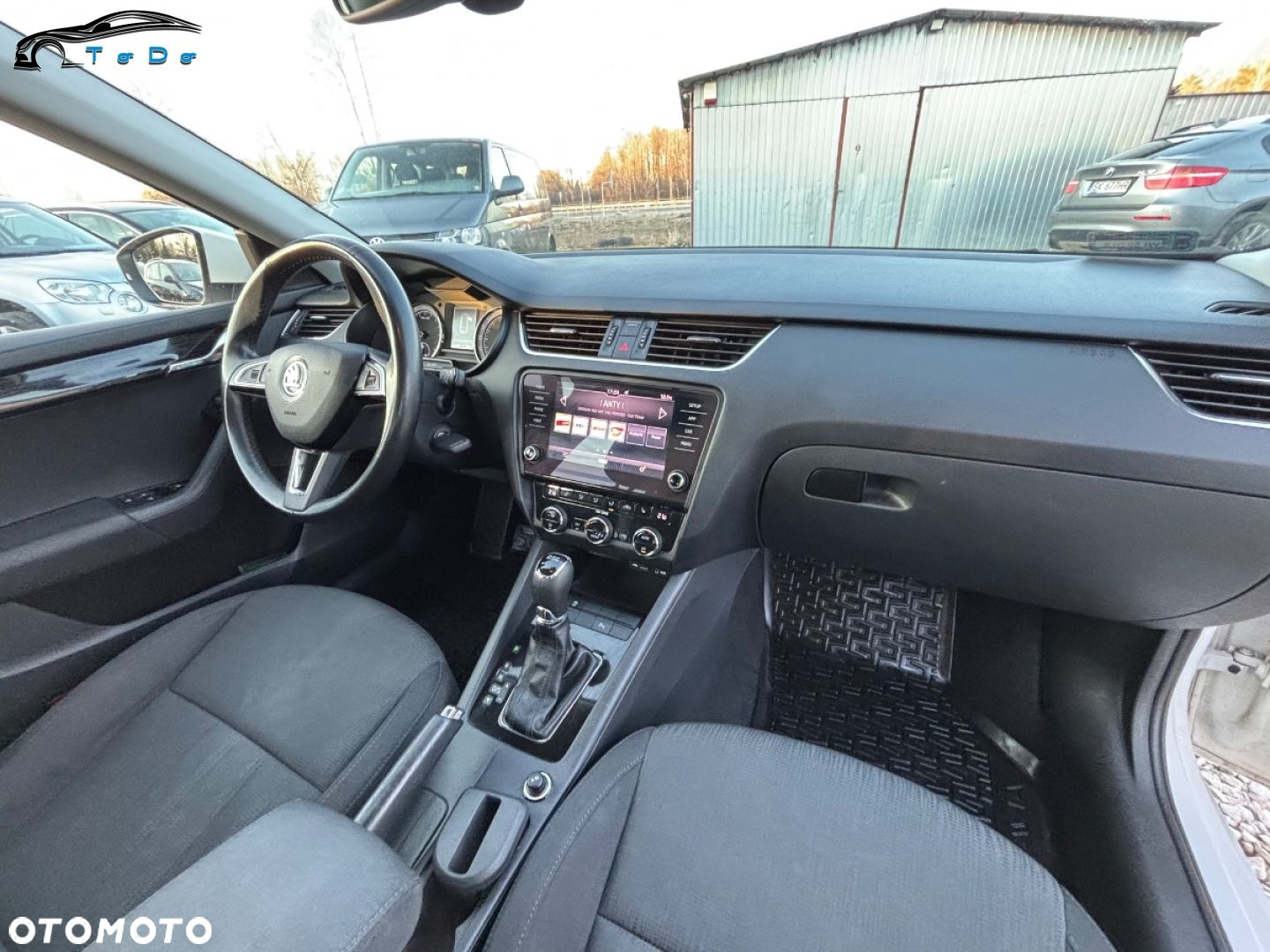 Skoda Octavia 2.0 TDI SCR L&K DSG - 26