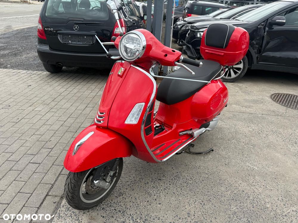 Vespa GTS - 1