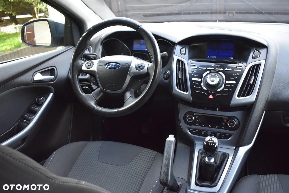Ford Focus 1.6 EcoBoost Titanium - 18