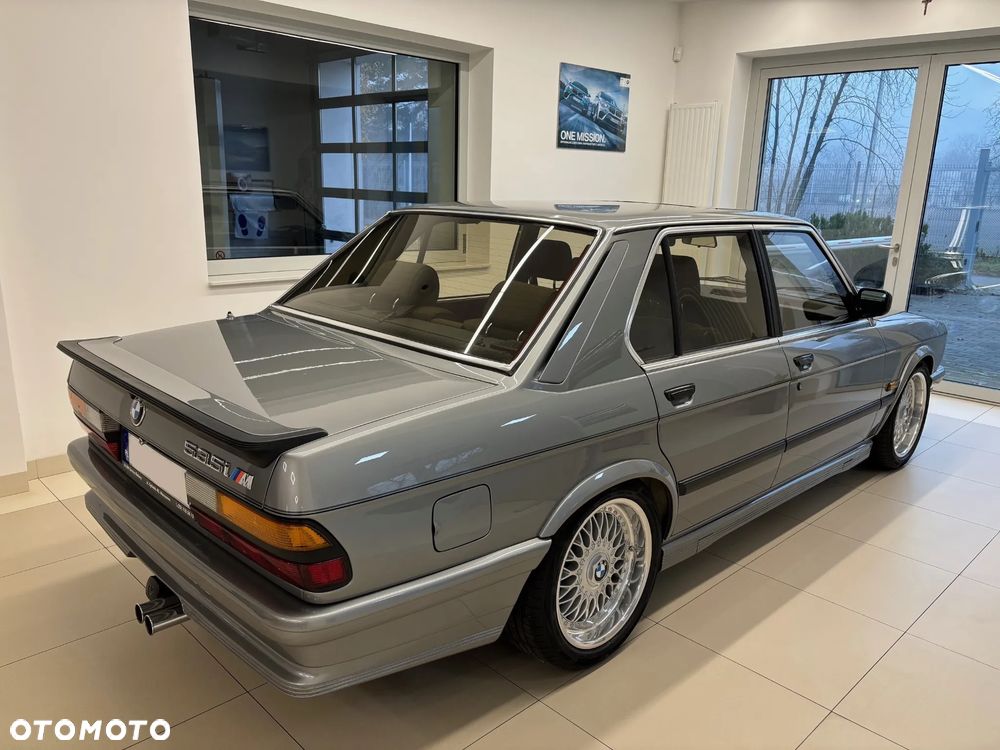 BMW Seria 5 535 i - 4
