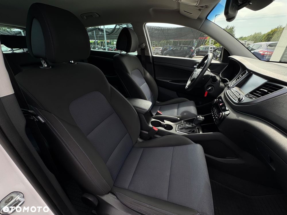 Hyundai Tucson 1.7 CRDI BlueDrive Comfort 2WD DCT - 27