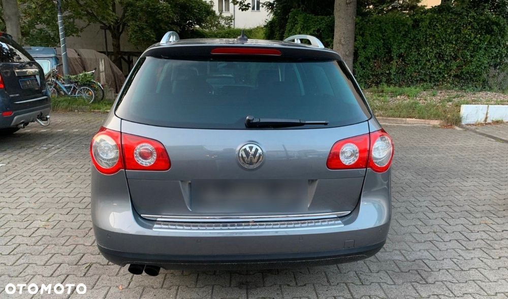 Volkswagen Passat 1.8 TSI Highline - 2