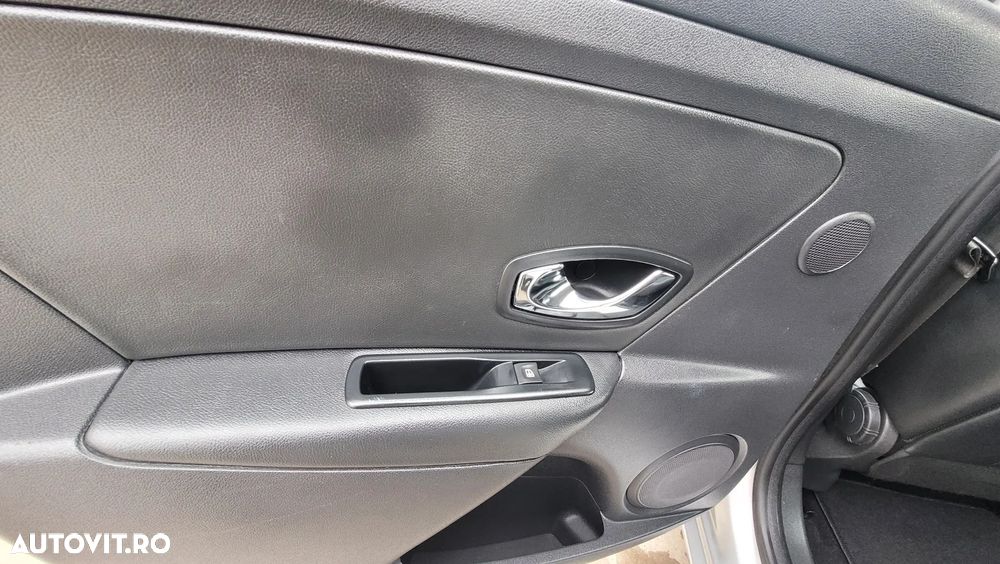 Renault Megane ENERGY dCi 110 Start & Stopp Expression - 28