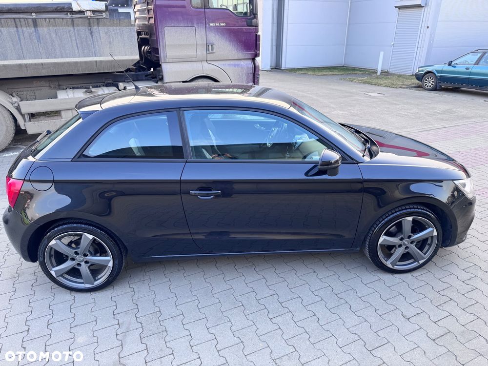 Audi A1 3-drzwiowe 1.4 TFSI S tronic S line Sportpaket - 14