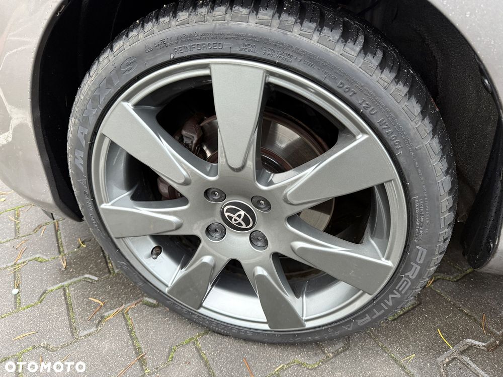 Toyota Yaris Hybrid 100 Selection Passion - 28