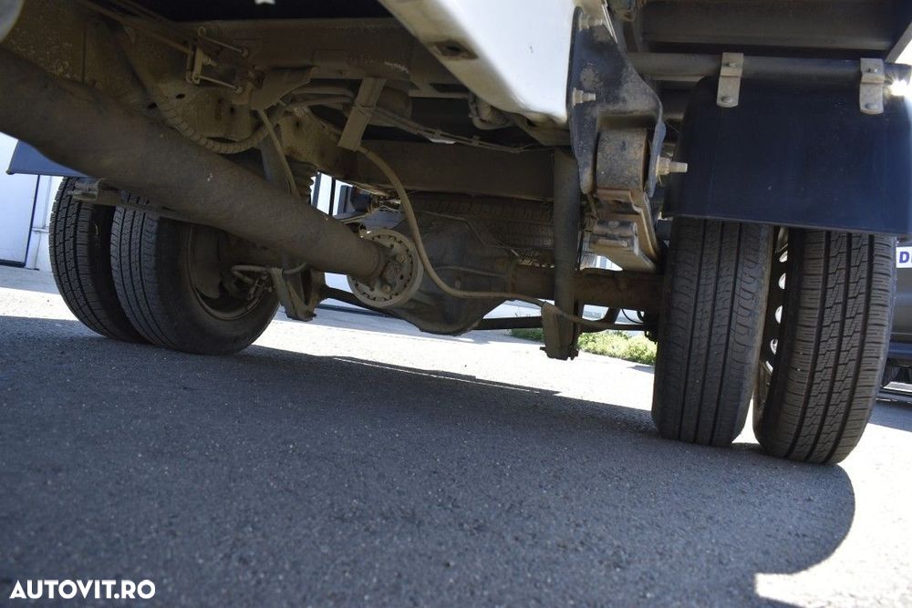 Ford Transit - 22