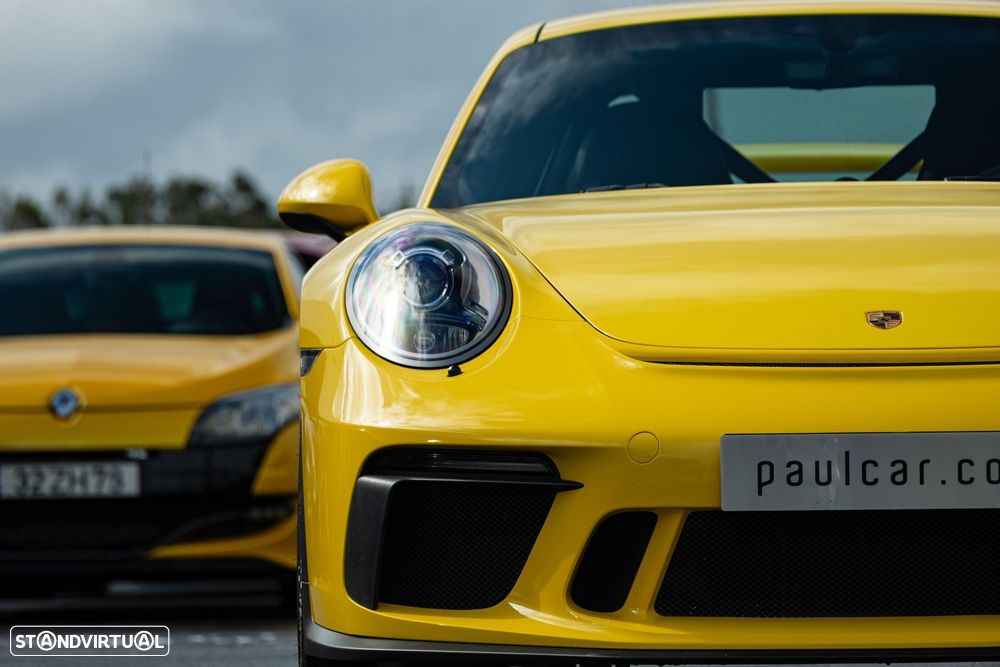 Porsche 911 Série F - 4