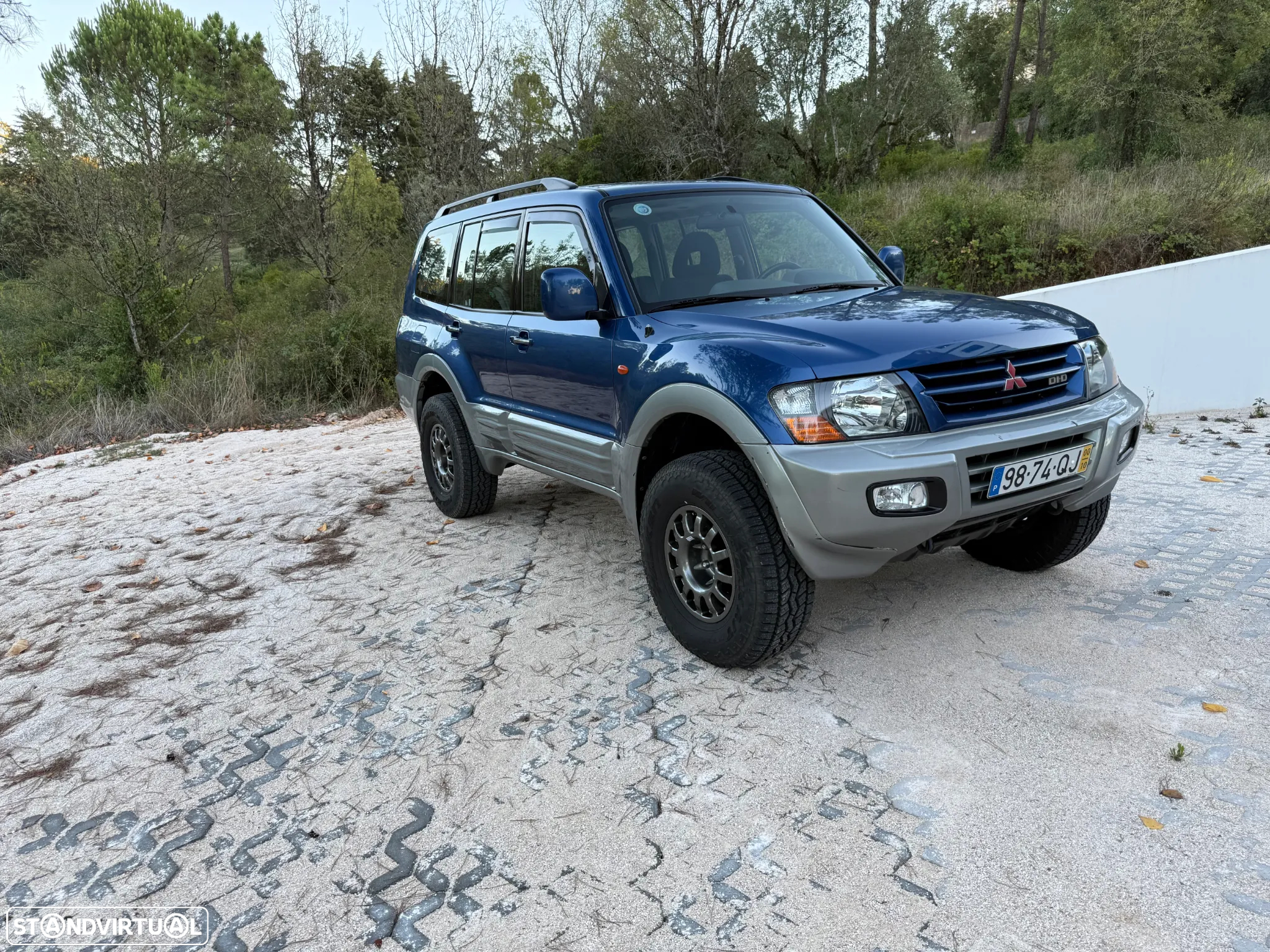 Mitsubishi Pajero 3.2 DI-D GLS Longo - 2