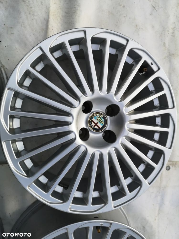 Felgi Aluminiowe Alufelgi Alfa Romeo Mito, Fiat 500, Linea, Stilo, Florino, Bravo, Lancia Delta, Peugeot Bipper Tepee  4x98x58,1 7Jx17 ET-39 NR 156078693 - 3