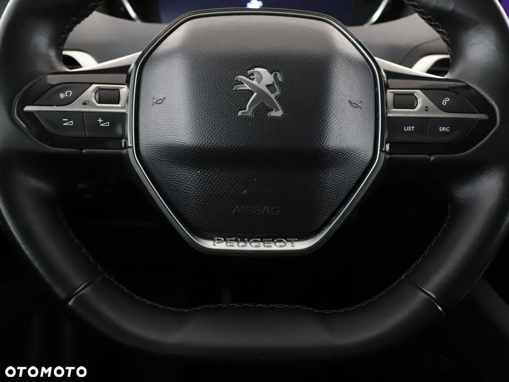 Peugeot 3008 1.2 PureTech Allure - 22