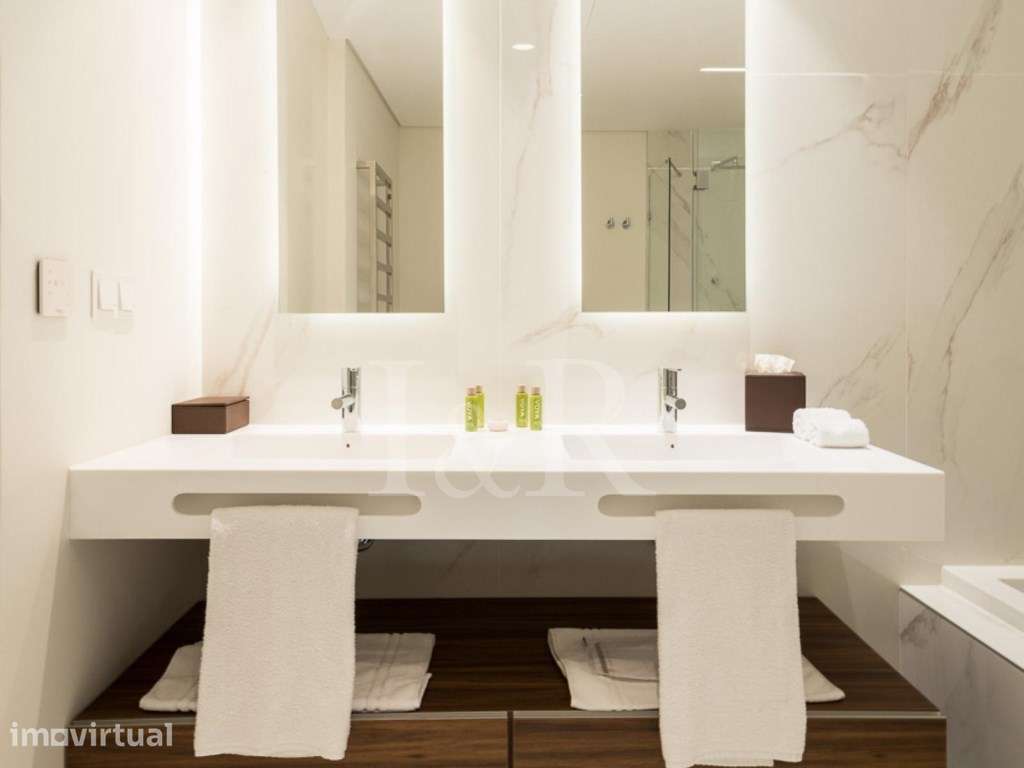 Apartamento T4 com vista rio, no Parque das Nações - Grande imagem: 4/80