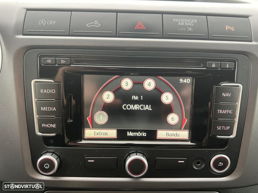 VW Amarok 2.0 BI-TDI DSG Highline 4Motion - 39