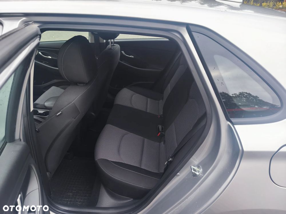 Hyundai i30 - 12