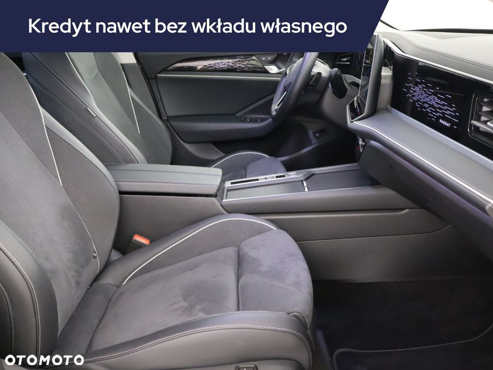 Volkswagen Passat Variant - 11