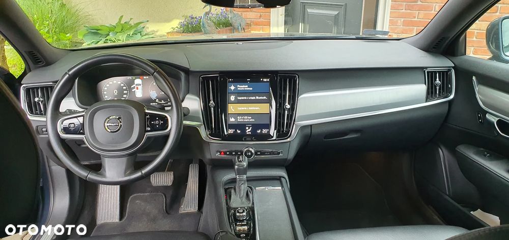 Volvo S90 D4 Geartronic Momentum Pro - 2