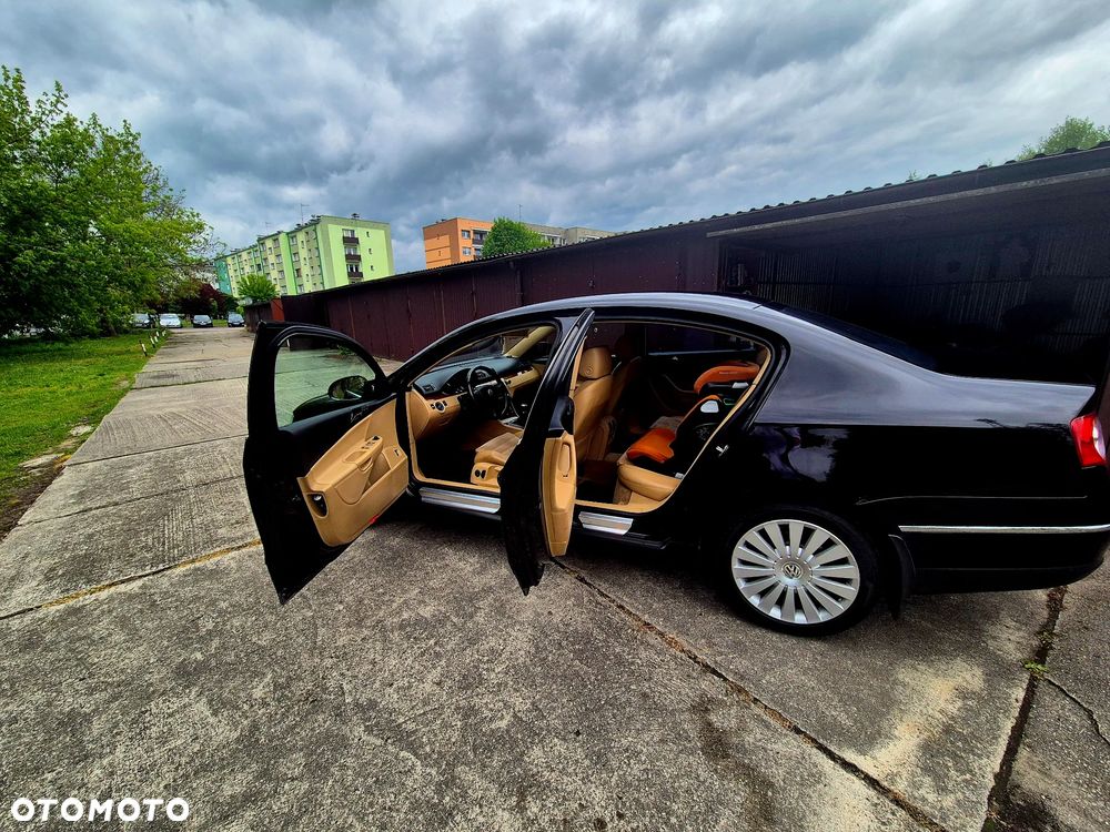 Volkswagen Passat 2.0 TDI Highline - 5