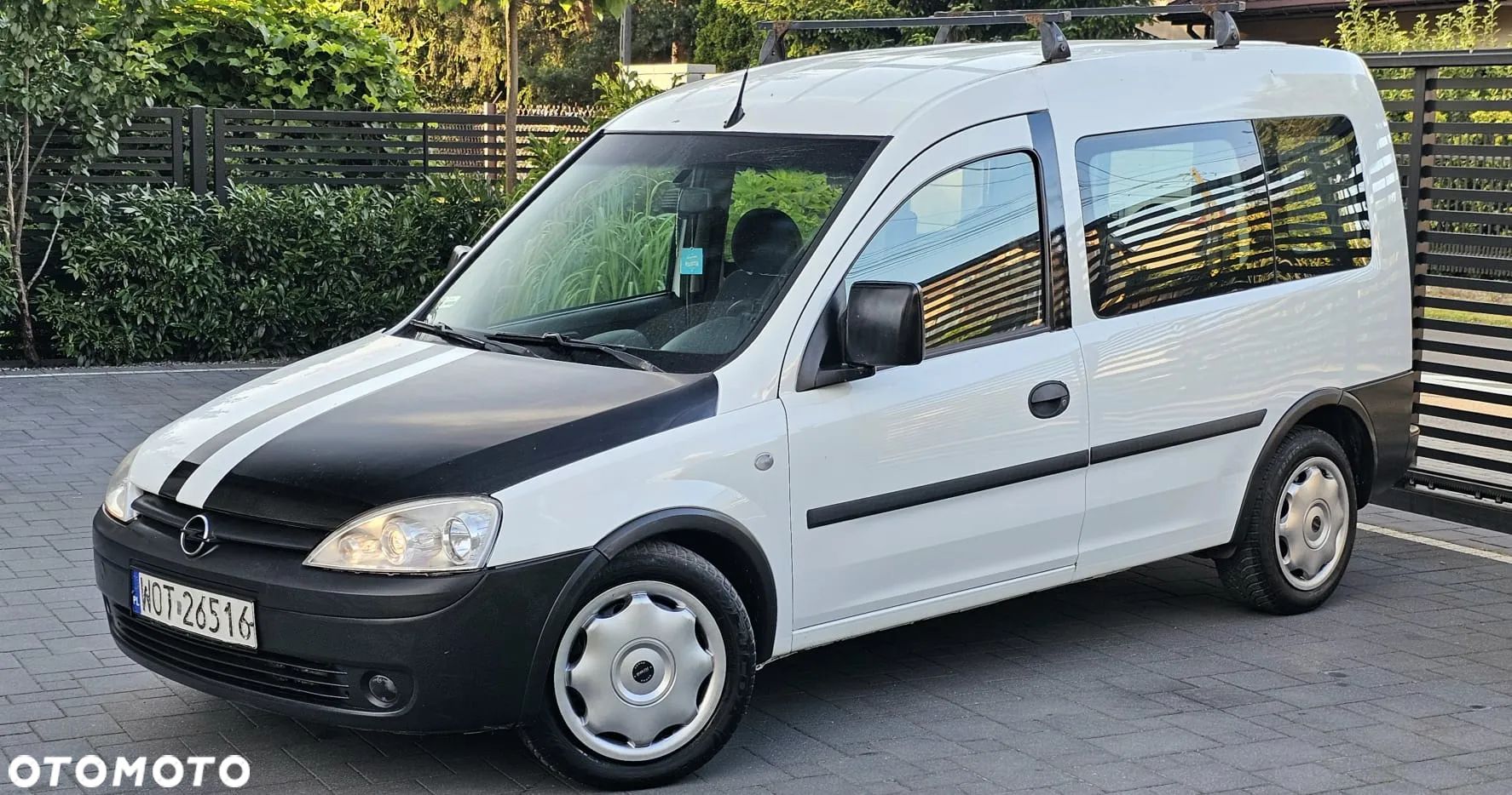 Opel Combo Tour 1.3 CDTI Enjoy - 1
