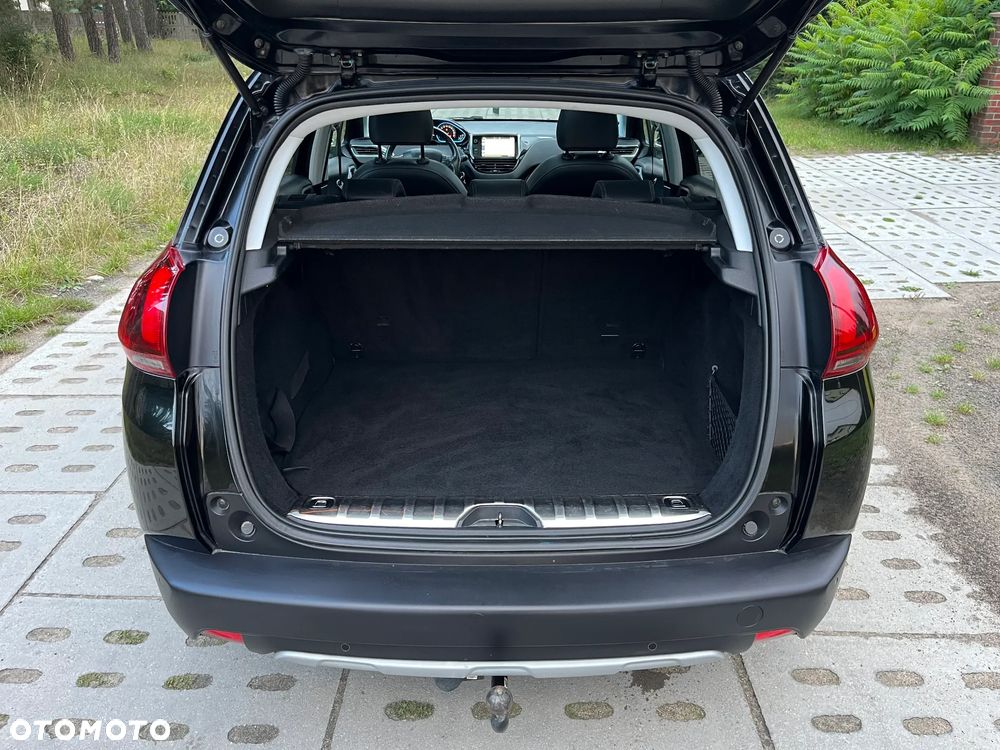 Peugeot 2008 BlueHDi FAP 120 STOP & START GT-Line Edition - 19
