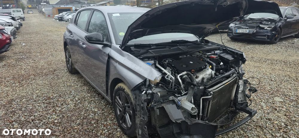 Peugeot 308 BlueHDi 130 EAT8 Style - 21