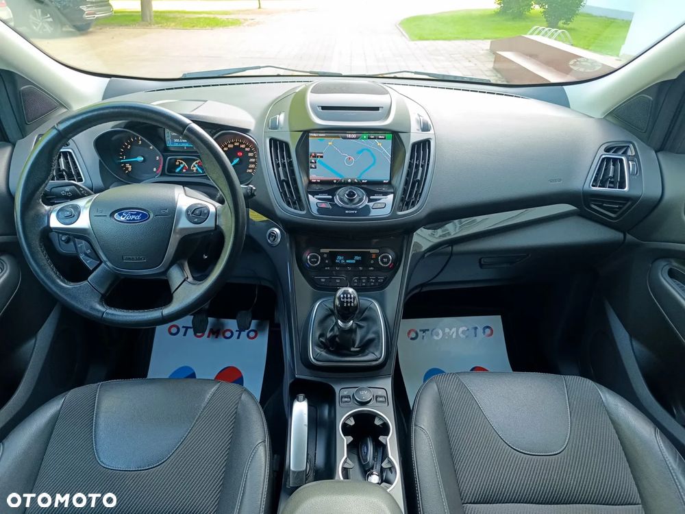 Ford Kuga 2.0 TDCi 4x4 Titanium - 26