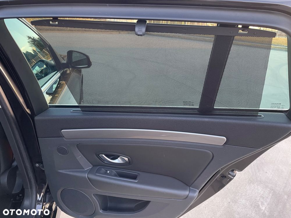 Renault Laguna 2.0 DCi FAP GT - 20