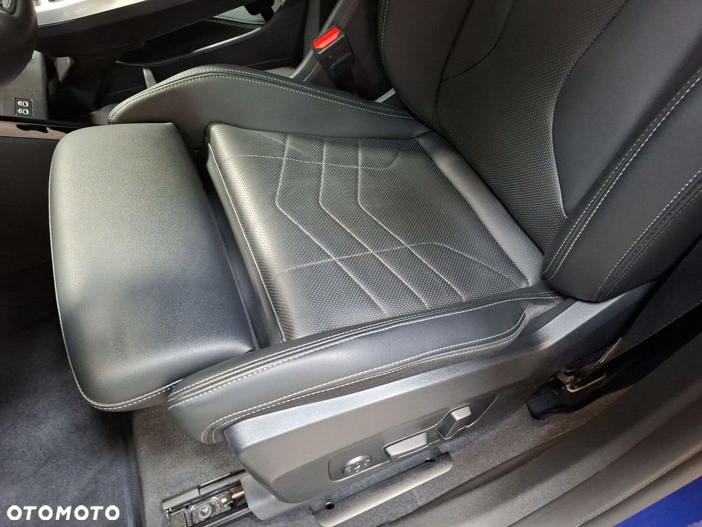 BMW X1 sDrive18d M Sport sport - 13