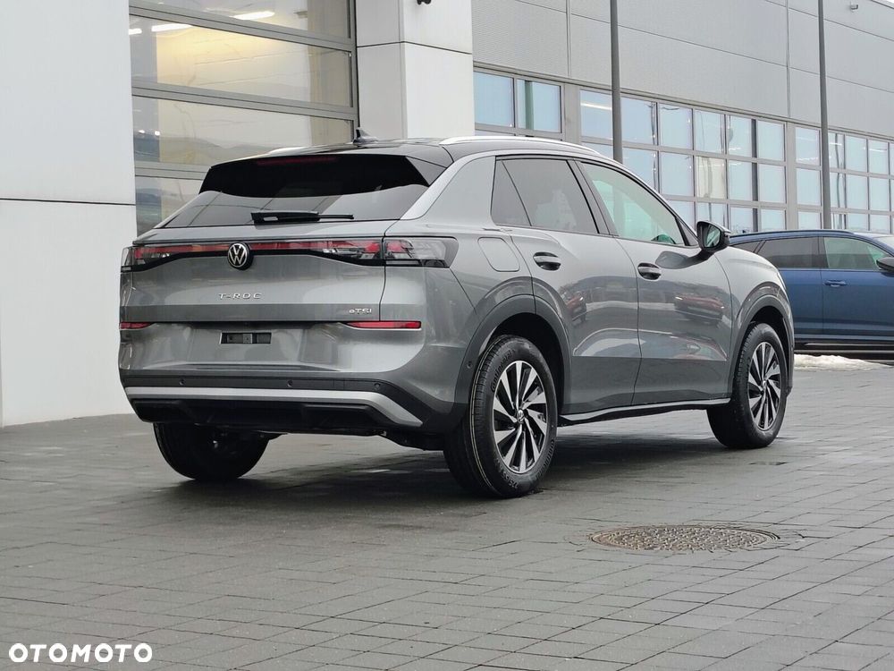 Volkswagen T-Roc - 8