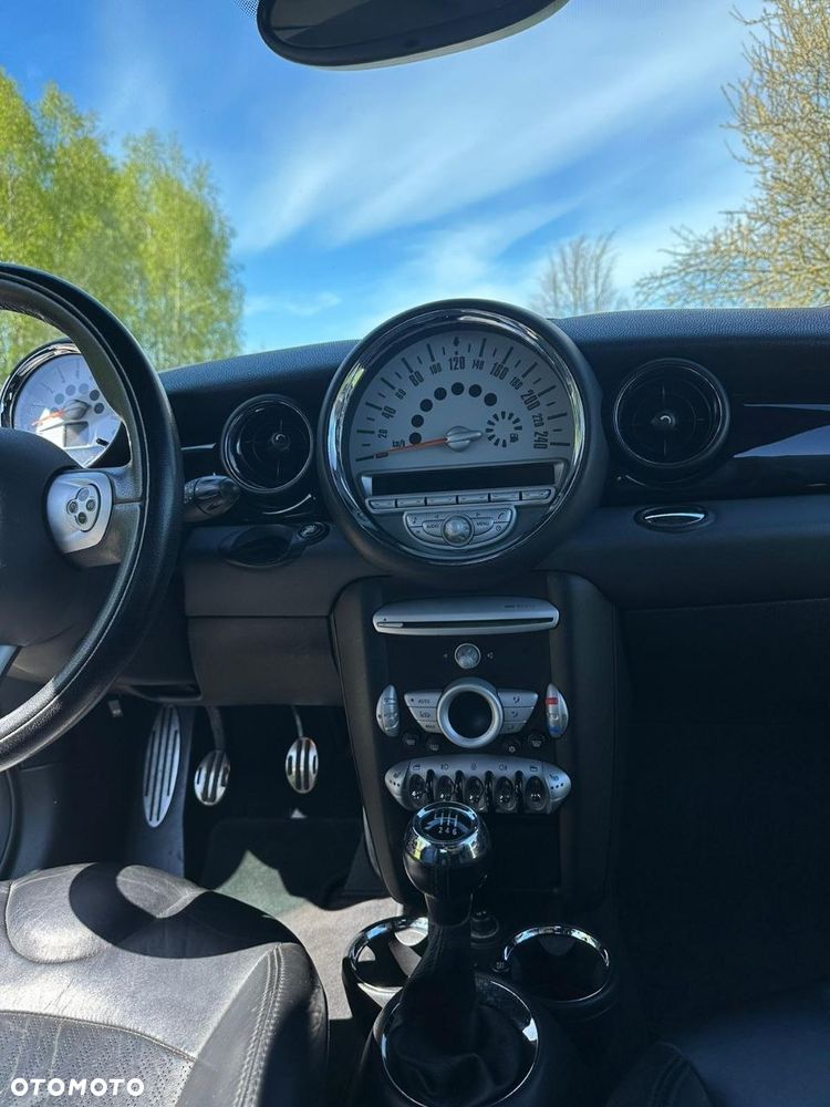 MINI Cooper S - 16
