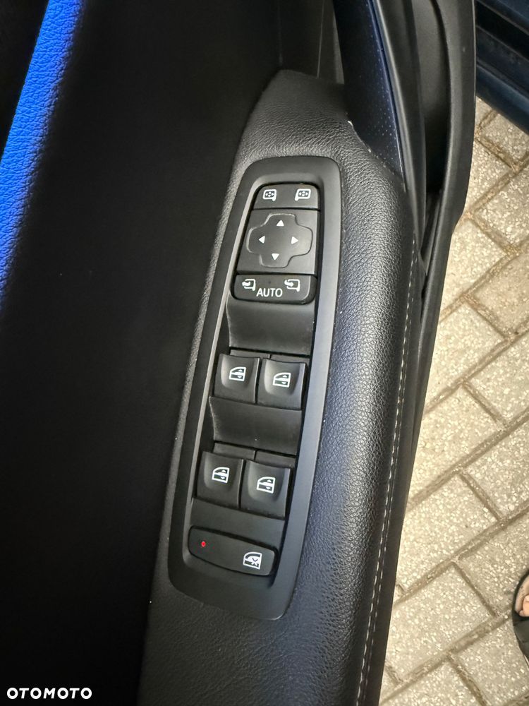 Renault Megane 1.3 TCe FAP Intens EDC - 17