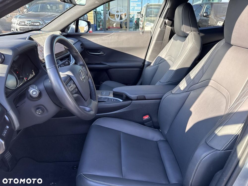 Lexus UX 250h GPF F Sport Design 2WD - 12