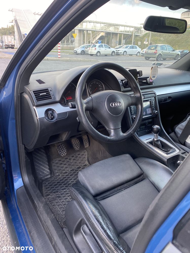 Audi A4 - 16