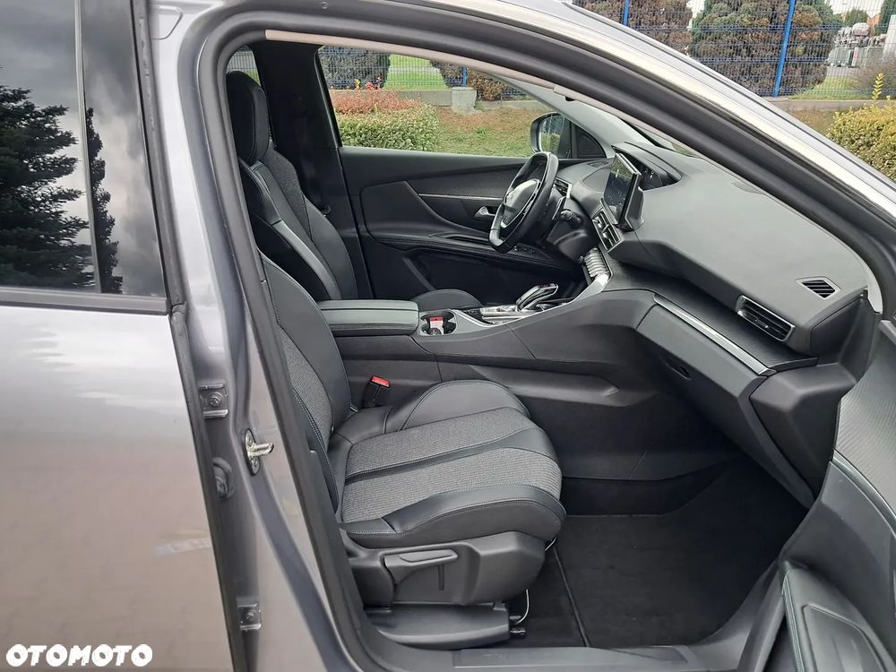 Peugeot 3008 BlueHDi 130 Stop & Start EAT8 Allure Pack - 24