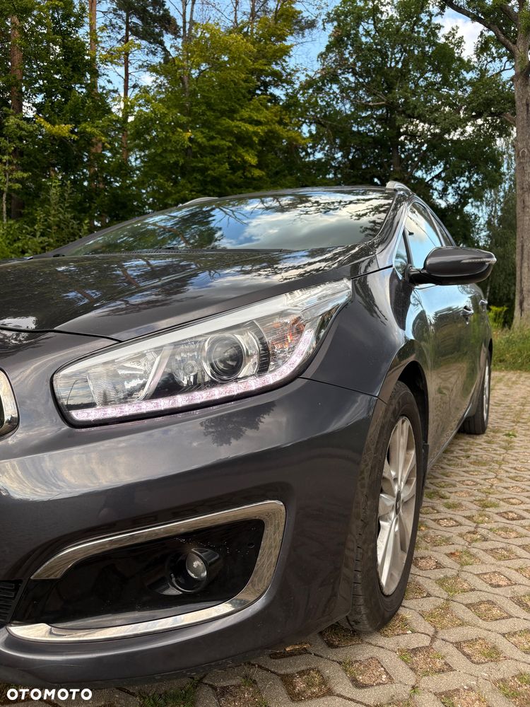 Kia Ceed 1.6 GDI L DCT - 8