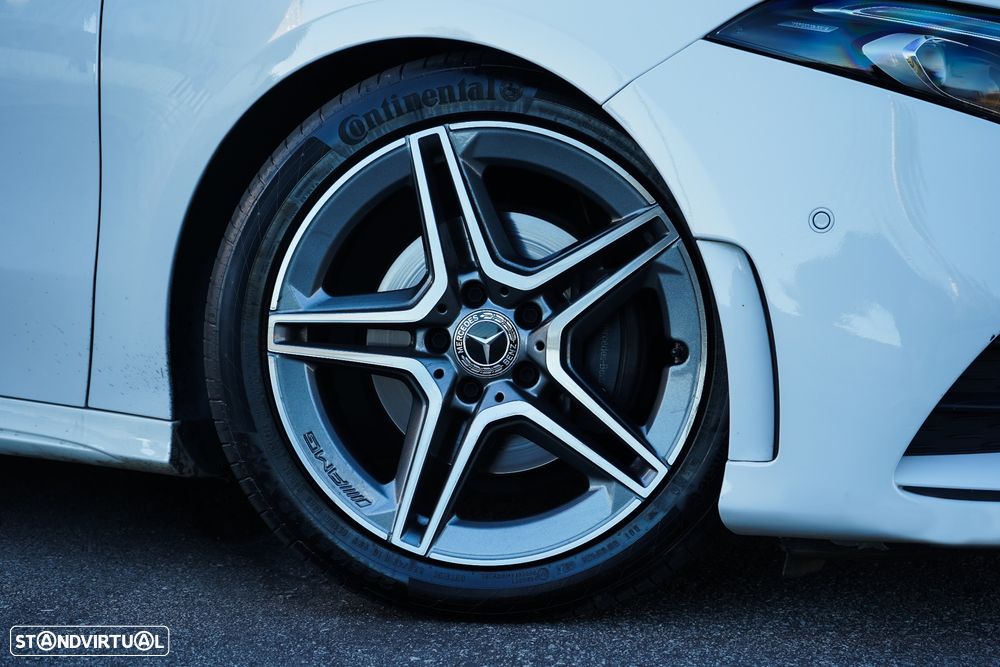 Mercedes-Benz A 220 - 11