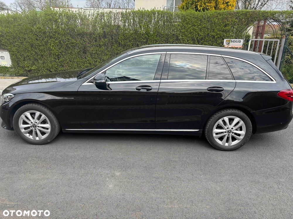 Mercedes-Benz Klasa C 220 d 4Matic 9G-TRONIC Avantgarde - 3